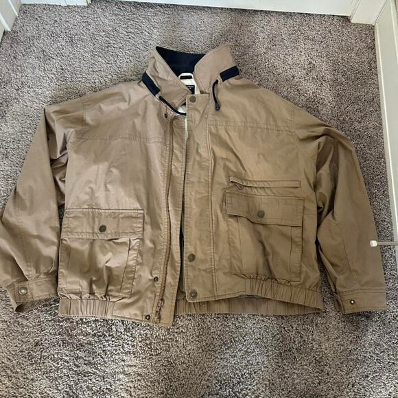 Vintage tan round - Picture 1 of 8